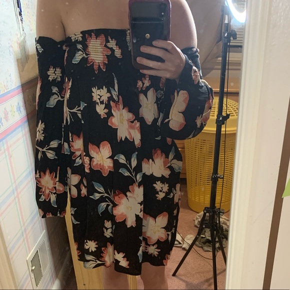 billabong flower off the shoulder dress - Picture 2 of 5